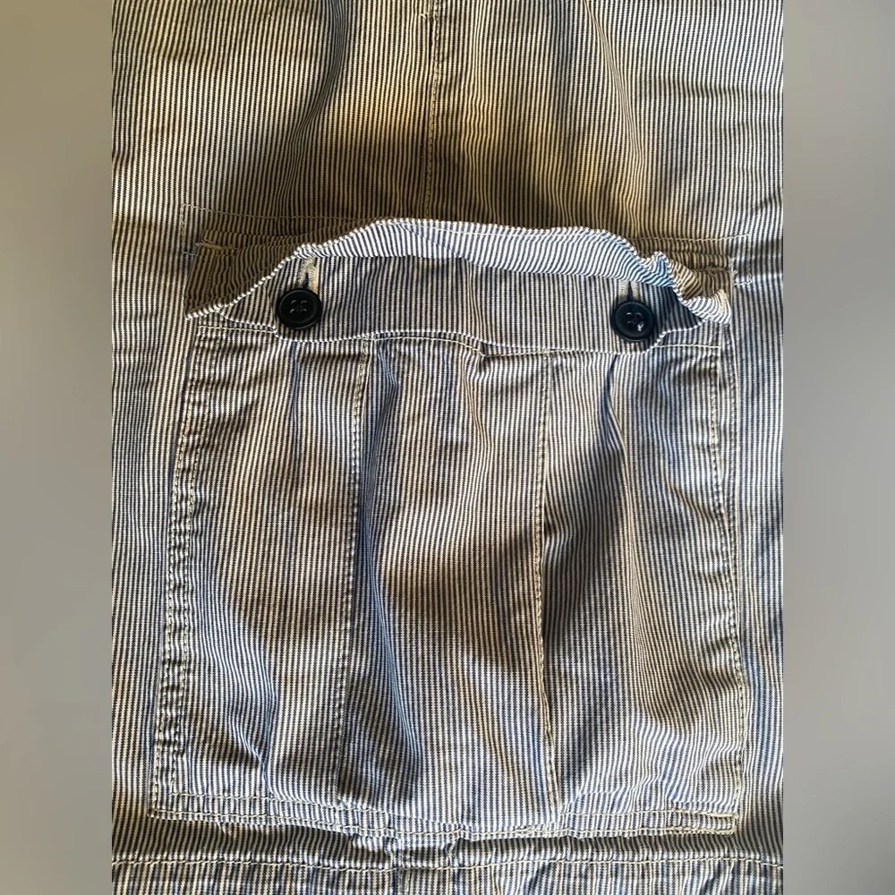 Gap Men’s Blue/White Striped‎ Cotton Cargo Shorts Size 36